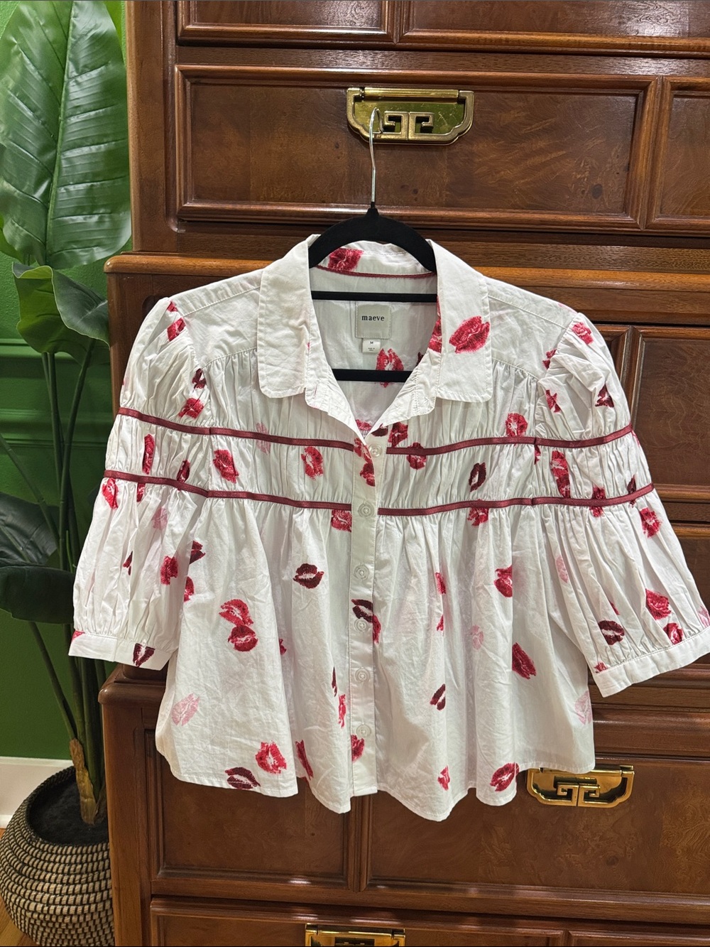 Maeve White Button-Down Blouse with Red Lip Print - Picture 1 of 5